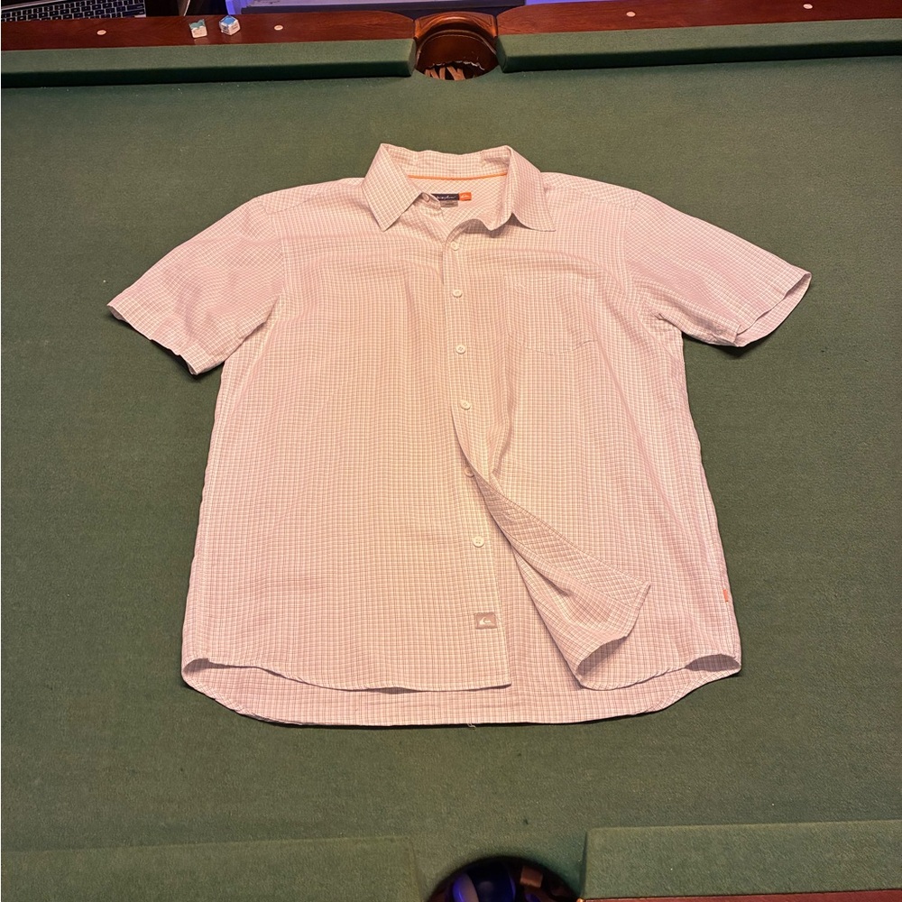 Quiksilver Men's White Beige Checkered Short Sleeve Shirt Medium